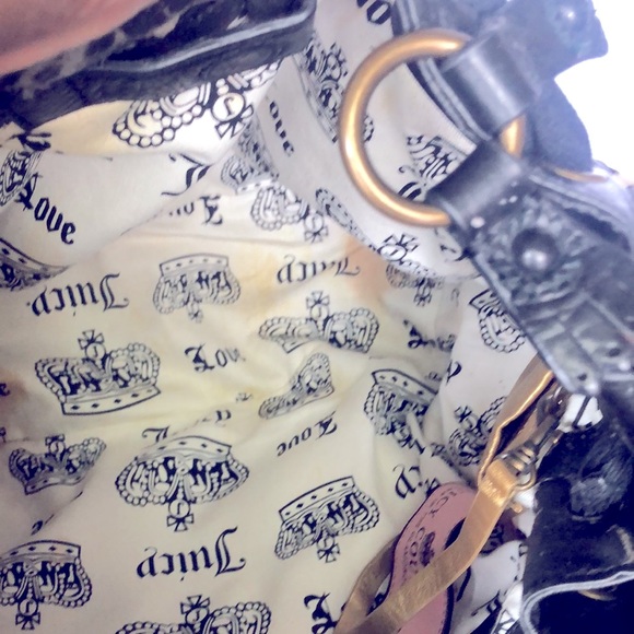 JUICY COUTURE Y2K black and cream Daydreamer houndstooth velour tote handbag. - Picture 12 of 16